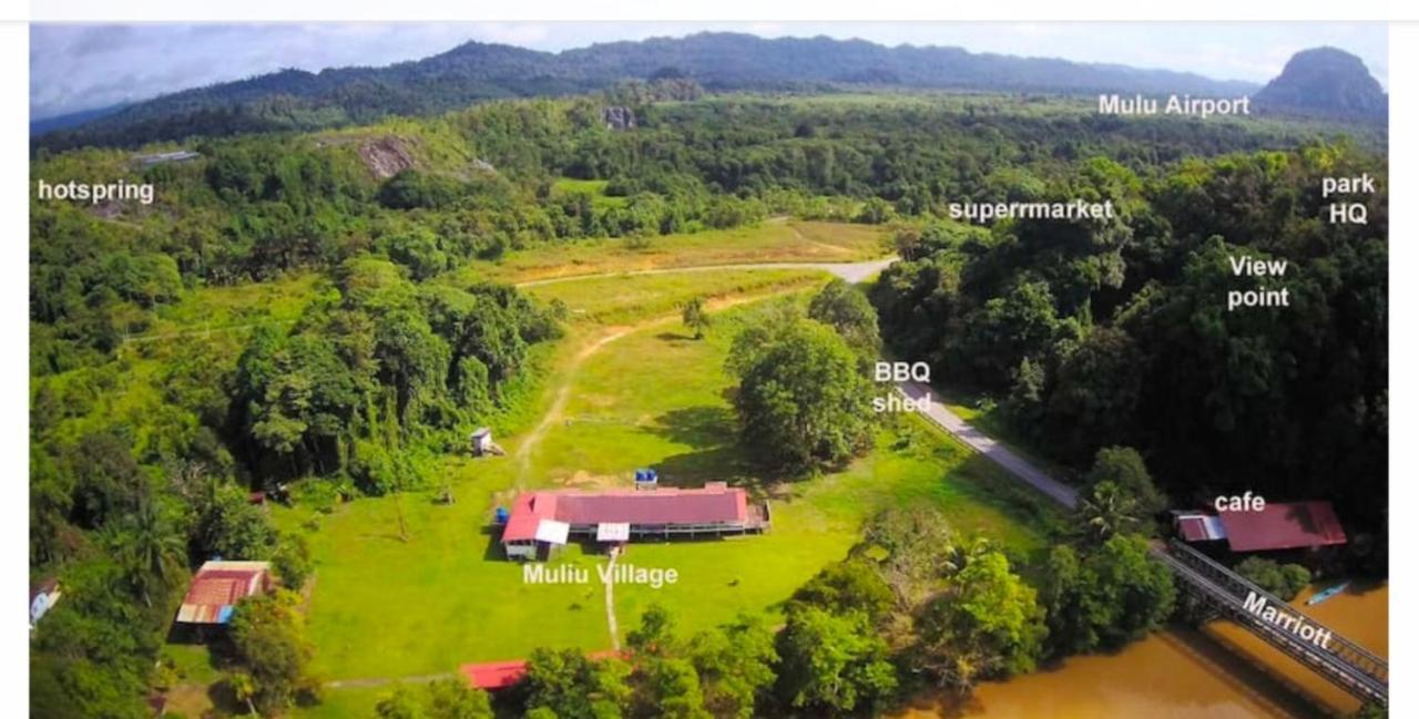 Homestay Village Mulu